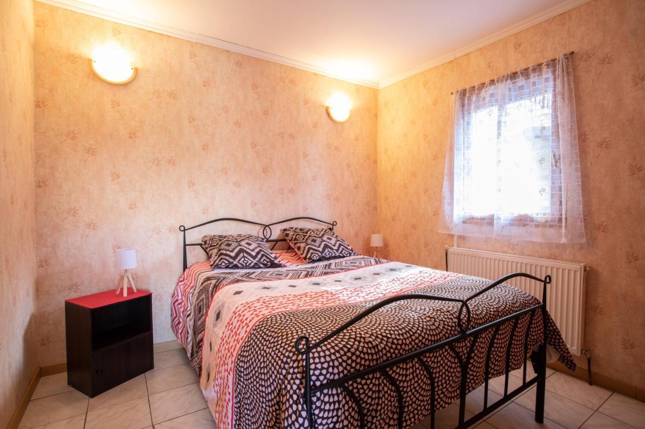 La Durance - 1 Chambre Terrasse Et Jardin Apartment Saint-Andre-d'Embrun Exterior photo